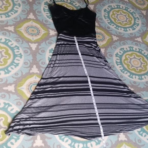 A byer black and grey stripped maxi - Picture 2 of 6